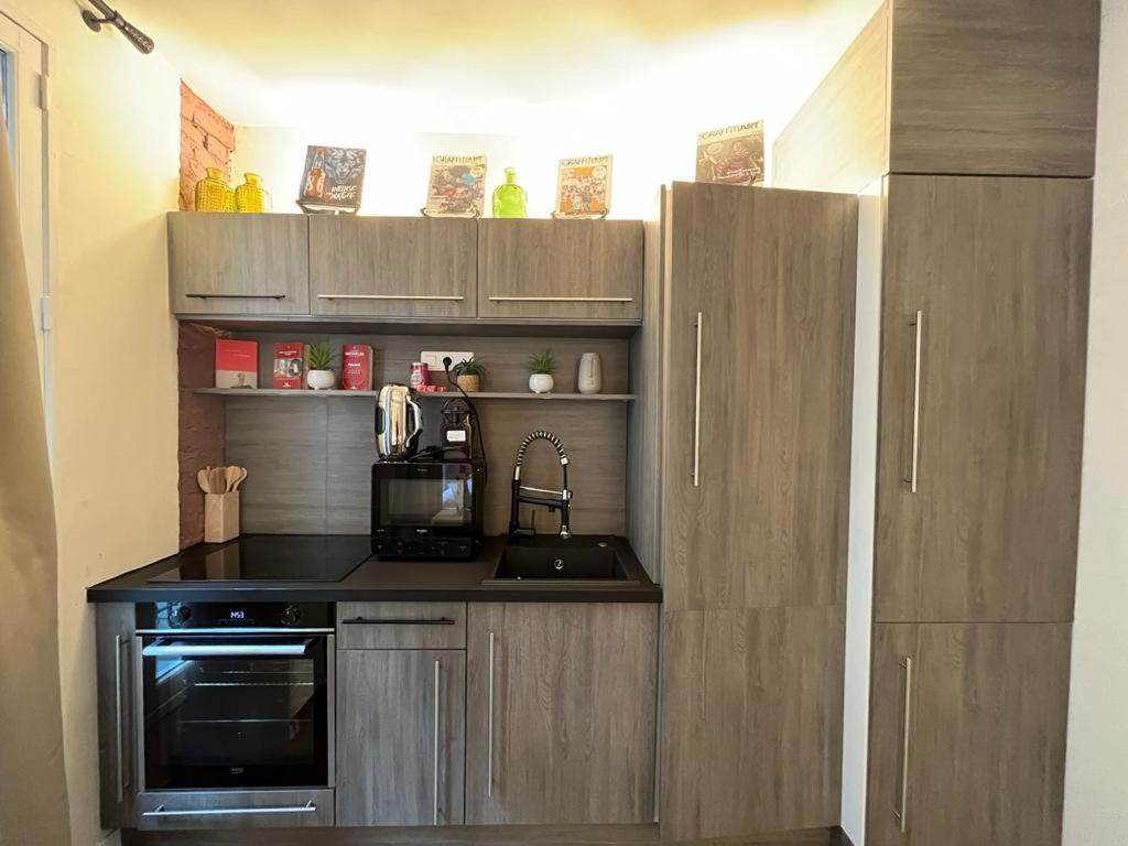 Studio Pompidou - Rue Des Temples 3 Places Apartment Paris Bagian luar foto