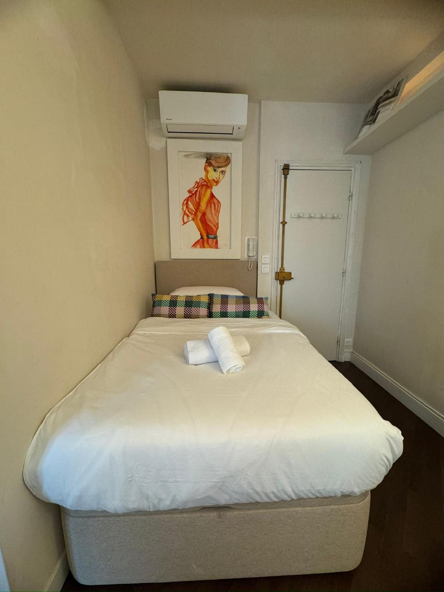 Studio Pompidou - Rue Des Temples 3 Places Apartment Paris Bagian luar foto